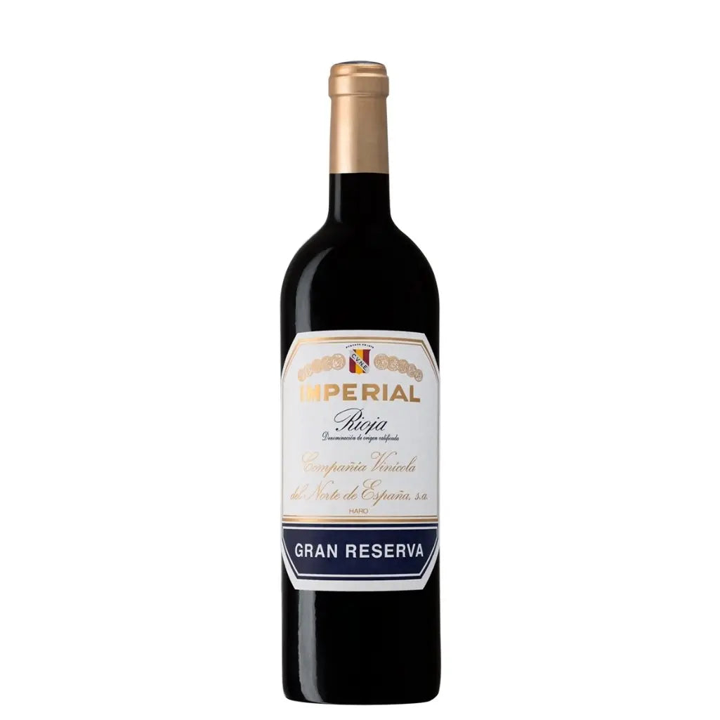Botella del Vino Tinto Español CVNE Imperial Gran Reserva. 75 cl de la Rioja sobre un fondo blanco