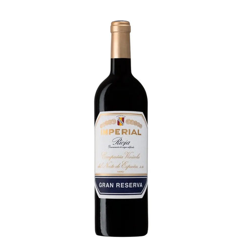 Botella del Vino Tinto Español CVNE Imperial Gran Reserva. 75 cl de la Rioja sobre un fondo blanco
