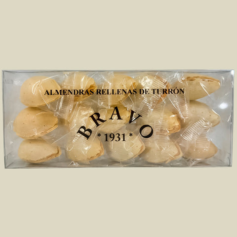 Almendras Rellenas de Turrón. 165 g